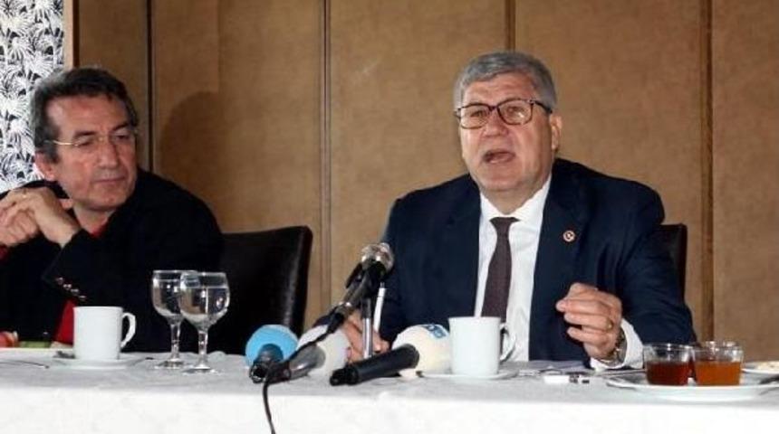 Chp'li Susam'dan İzmirli &Ccedil;ıkışı