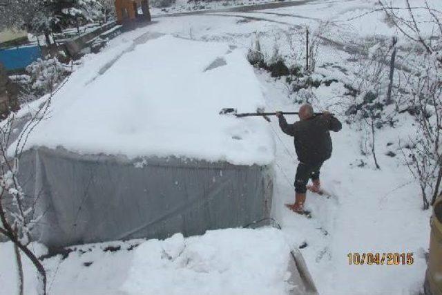 Elmadağ da Kar Fırtınası Etkili Oldu 2