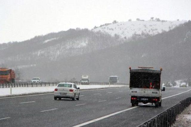 Bolu'da Kar Yağışı