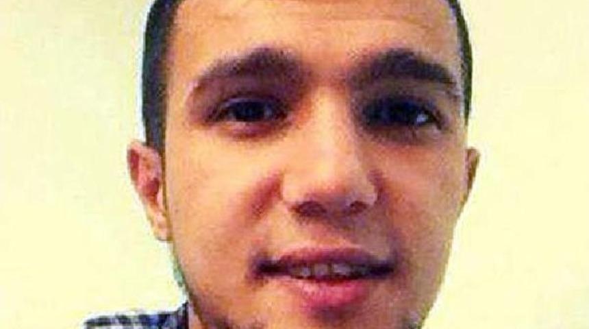 &Uuml;niversiteli Nişanlılar, Kayseri'de Kazada &Ouml;ld&uuml;