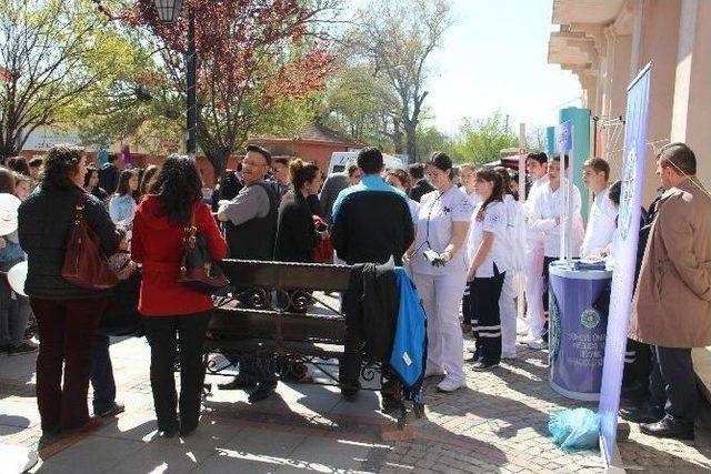 Edirne Halk Sağlığı Müdürlüğü’nden ’tarladan Tabağa Güvenilir Gıda’ Yürüyüşü