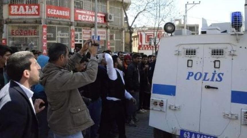 Sevgilisinin Eşini &Ouml;ld&uuml;ren Zanlıya Lin&ccedil; Girişimi