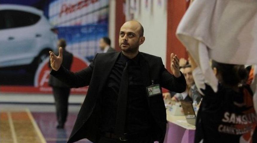 Samsun Canik Belediyespor Ekin Baş İle Yollarını Ayırdı