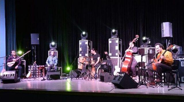 Grup Firez, Karesi’de 1