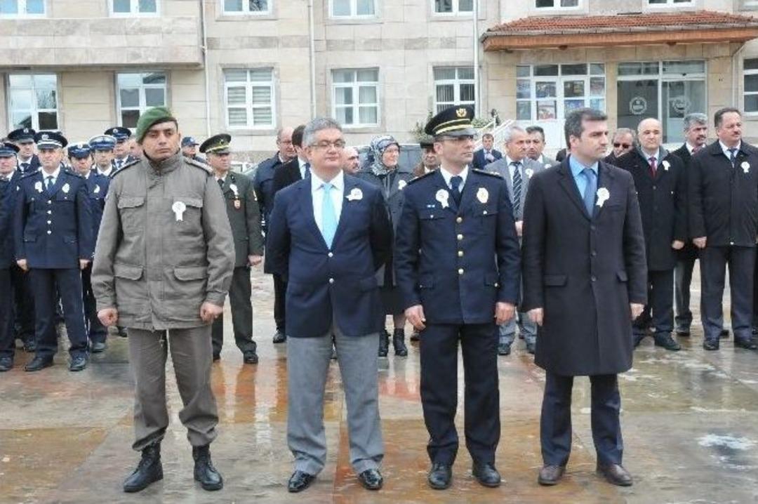 Polis Teşkilatının 170.yıl Anma T&ouml;reni Buruk Kutlandı
