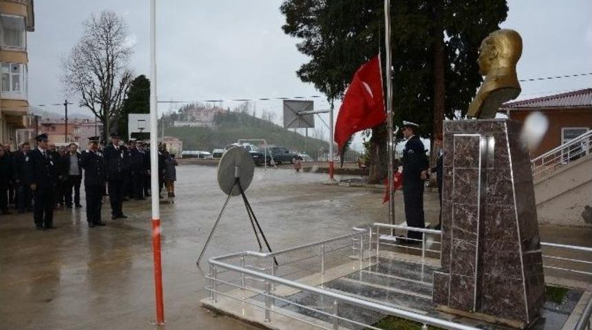 Kabad&uuml;z&rsquo;de Polis Haftası Kutlamaları