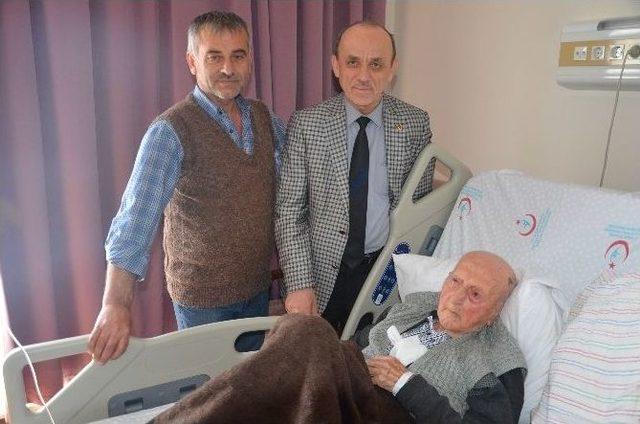 Başkan Öztürk’ten Hasan Hoca’ya Ziyaret