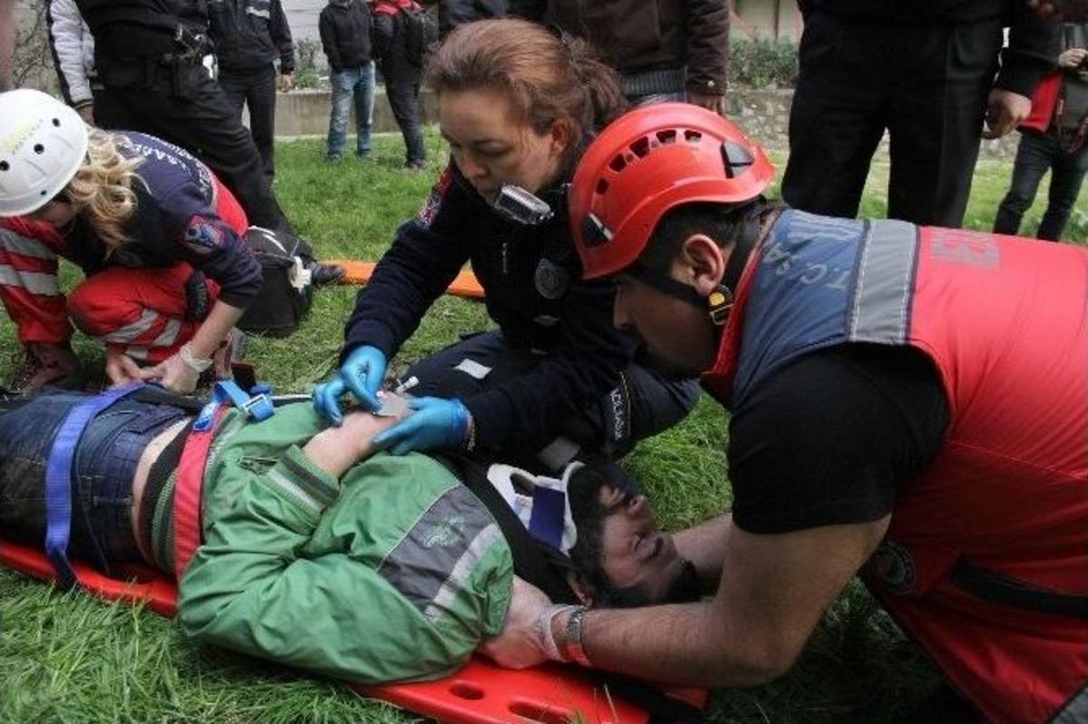 Tarihi Setbaşı K&ouml;pr&uuml;s&uuml;&rsquo;nden İşte B&ouml;yle Atladı...(&ouml;zel Haber)
