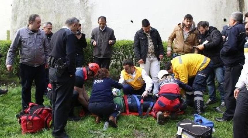 Kız Arkadaşı Terk Edince K&ouml;pr&uuml;den Atladı