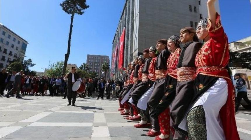 11 Nisan Kutlamaları Başladı