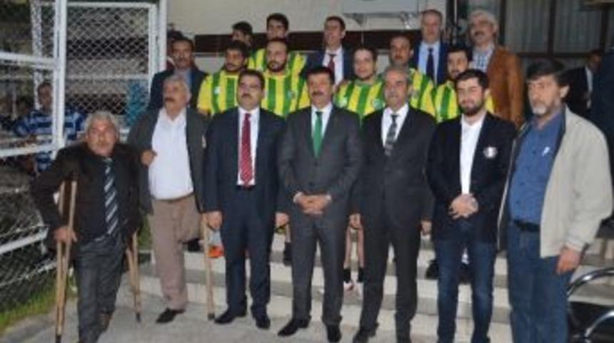 Eyy&uuml;biye Ve Haliliye Karşılaşması