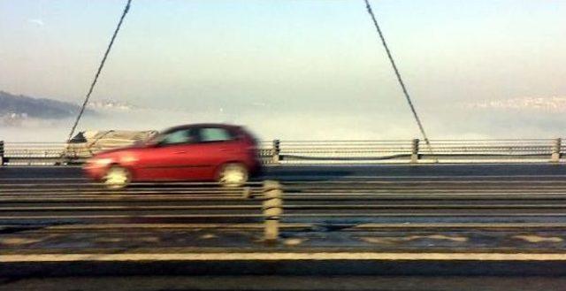 Ek Fotoğraflar //istanbul’Da Sabah Saatlerinde Sis Etkili Oldu; Vapur Seferlerde Aksama Yaşandı