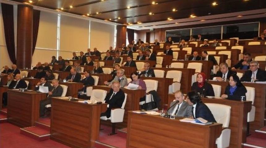 Ortahisar Belediyesi&rsquo;nin 2014 Yılı Faaliyet Raporu Oybirliğiyle Kabul Edildi