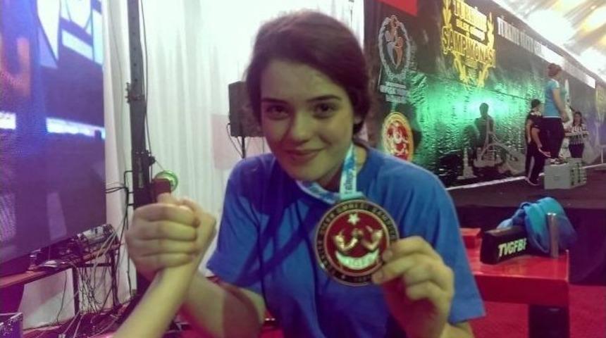 Bartın Bilek G&uuml;reşinde İddialı