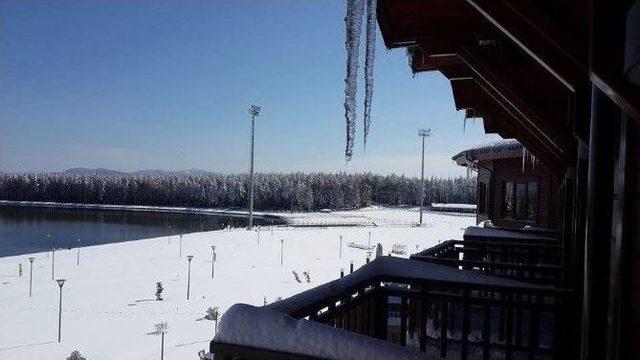 Topuk Yaylası’nda Baharda Kış Manzarası