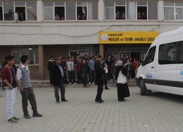 Hakkarili &Ouml;ğrenci İspanya&rsquo;ya Hareket Etti 1