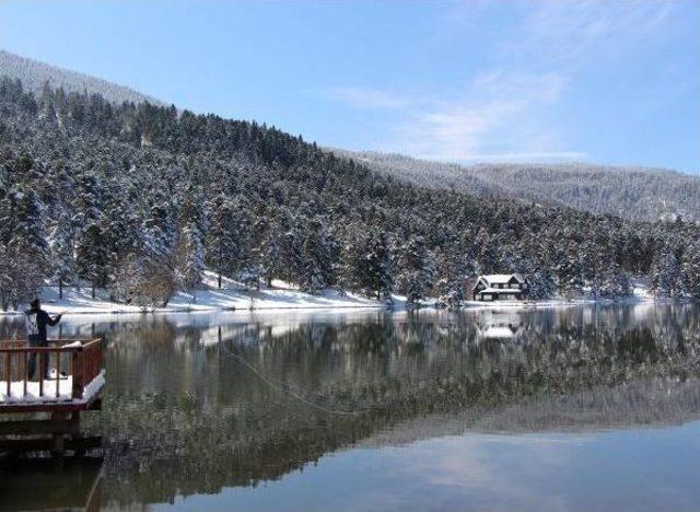 Gölcük'te Baharda Kış Güzelliği