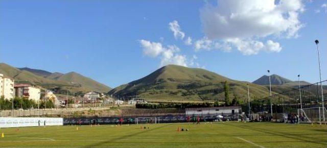 Palandöken, Yazın 40'dan Fazla Futbol Takımı Ağırlayacak