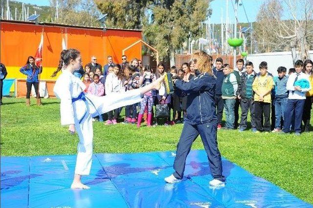 Atat&uuml;rk&rsquo;&uuml;n Seferihisar&rsquo;a Gelişinin 81. Yılı Kutlandı 3