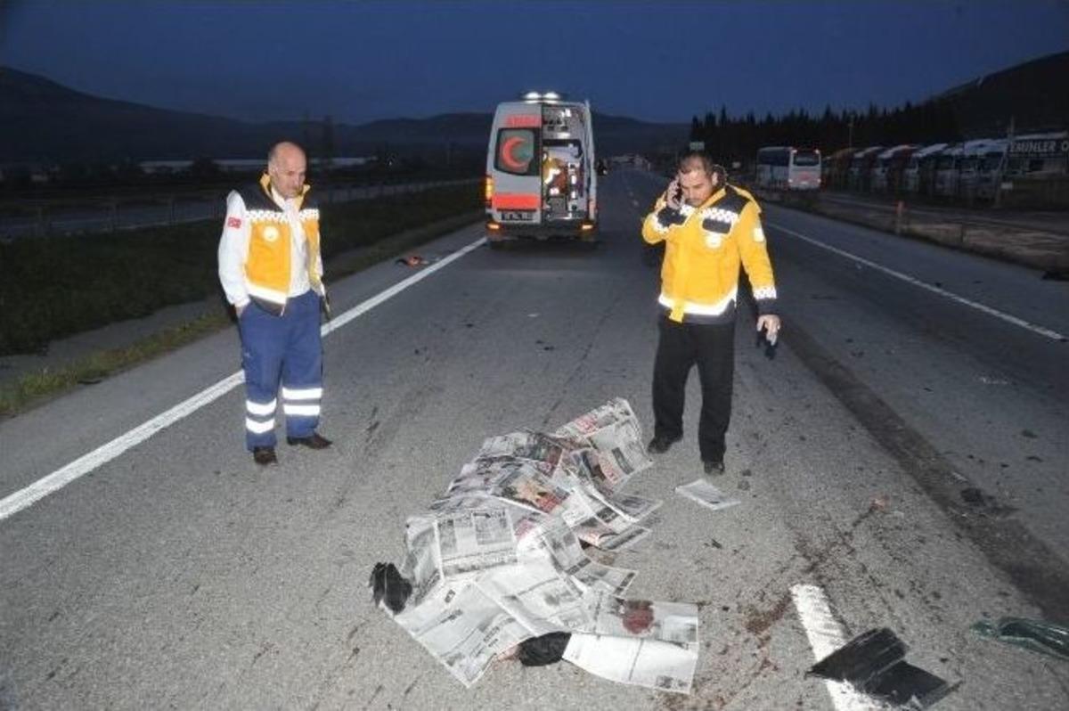 150 Kilometre Hızla Kamyona &Ccedil;arpan S&uuml;r&uuml;c&uuml; Ara&ccedil;tan Fırlayıp &Ouml;ld&uuml;
