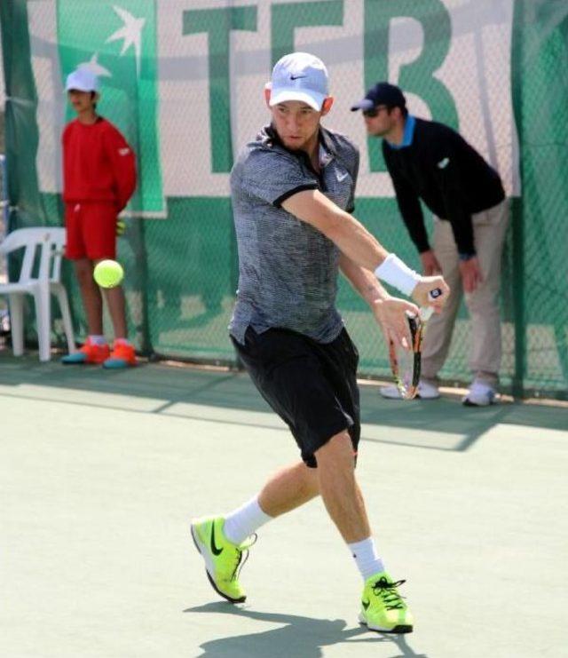 Batman'da Uluslararası Tenis Turnuvası Finalini Sloven Ile İsrailli Tenisçi Oynayacak