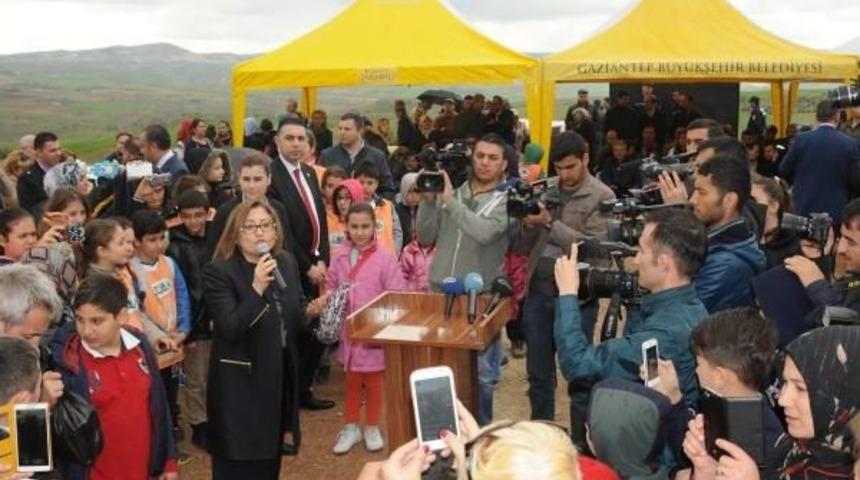 Gaziantep&rsquo;Te 35 Bin Fidan Toprakla Buluşuyor