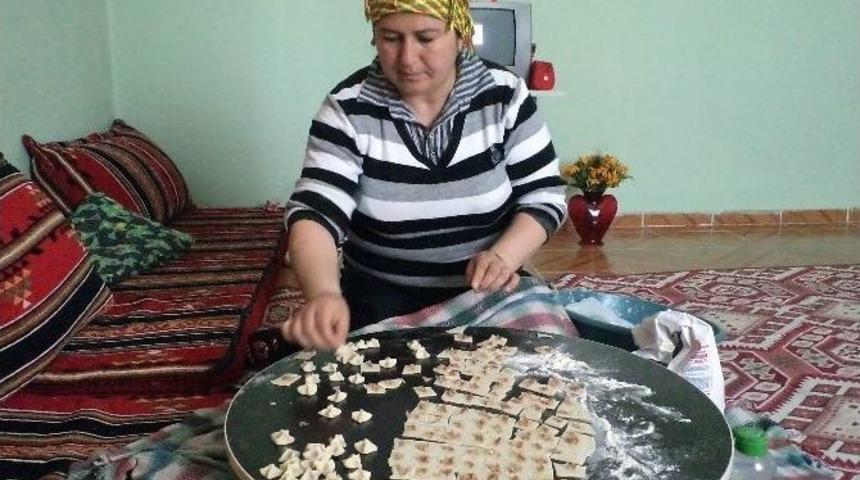 Vartolu Kadın Girişimci Mantı Yaparak Ge&ccedil;imini Sağlıyor