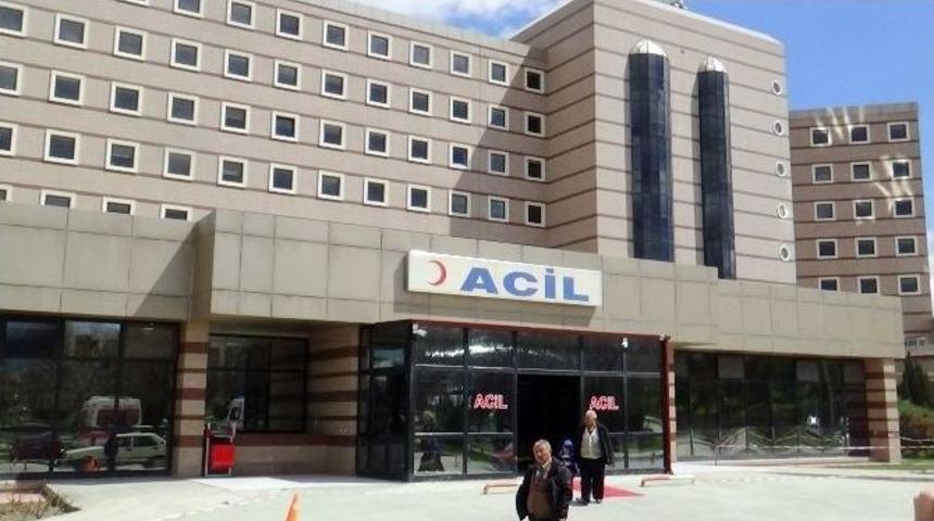 Zehirlenen 9 Kişinin Tedavisi S&uuml;r&uuml;yor
