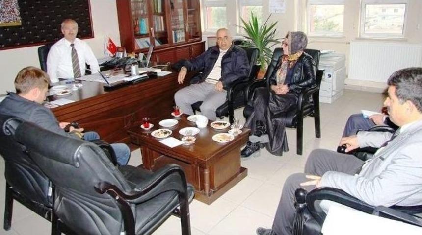 Erciş M&uuml;ft&uuml;s&uuml; Albayrak Basın Mensuplarıyla Bir Araya Geldi