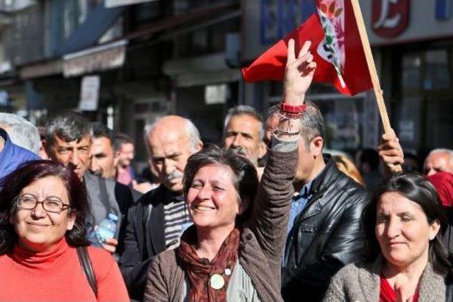 Hdp'li Oluç: Mücadelemiz Cumhurbaşkanı'nın Iki Dudağı Arasında Değil