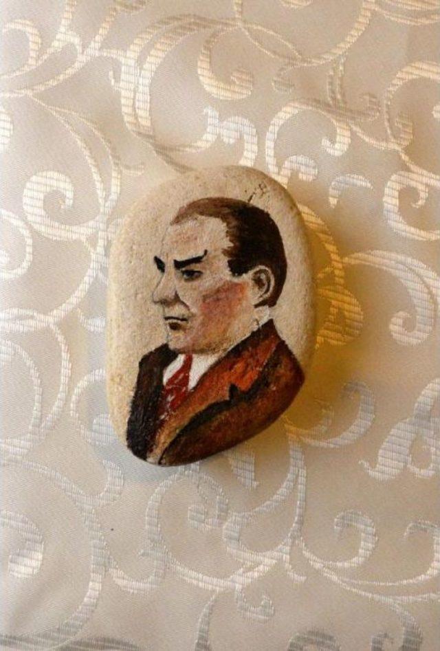 &Ccedil;akıl Taşları Sanat Eserine D&ouml;n&uuml;şt&uuml; 3