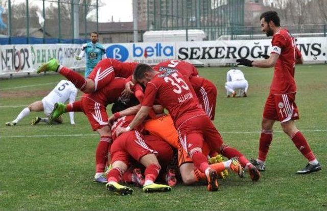 Sivas 4 Eylül Belediyespor-Eyüpspor: 1-0