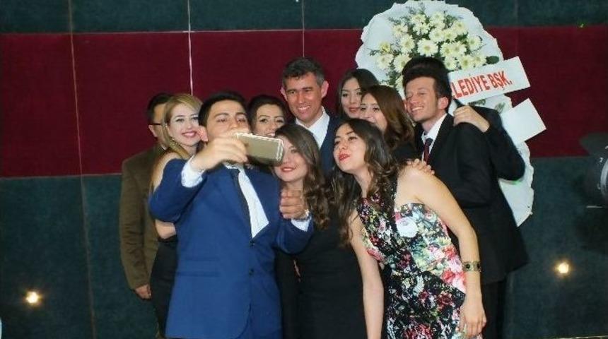 Feyzioğlu&rsquo;nun Dili S&uuml;r&ccedil;t&uuml; Baro Başkanına &rsquo;cumhurbaşkanım&rsquo; Dedi