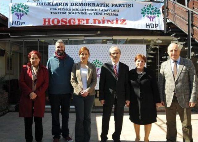 Hdp'nin Eşcinsel Adayı Sulu: Hdp Ile Aynı Acıları Biliyoruz