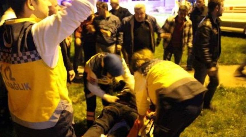10 Kşilik Grup K&ouml;y Kahvesindelere Ateş A&ccedil;tı: 1 &Ouml;l&uuml;, 2 Ağır Yaralı