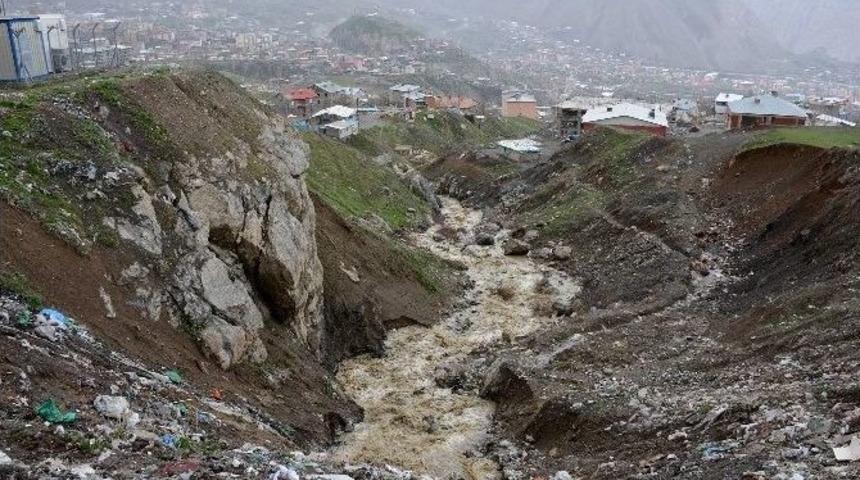 Hakkari&rsquo;de &Ccedil;evre Temizliği