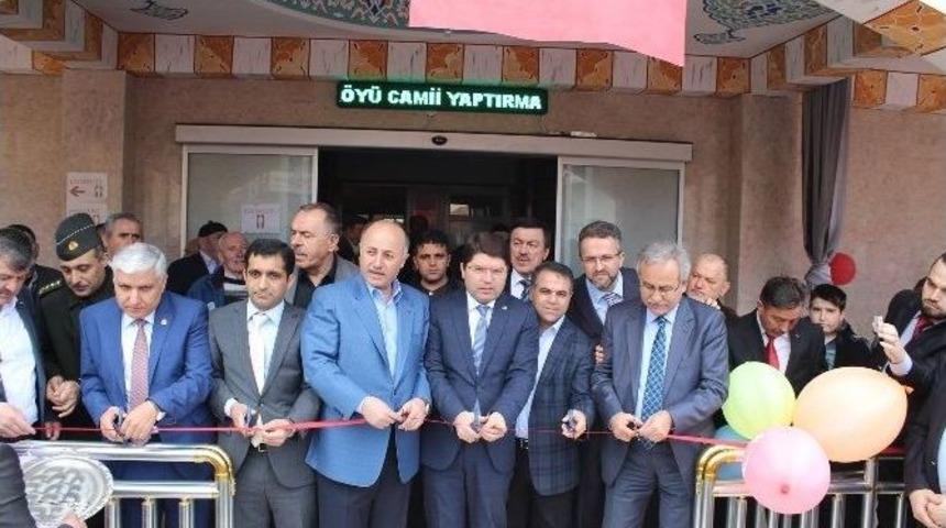 Zafer K&ouml;y&uuml; Camisi Dualarla İbadete A&ccedil;ıldı