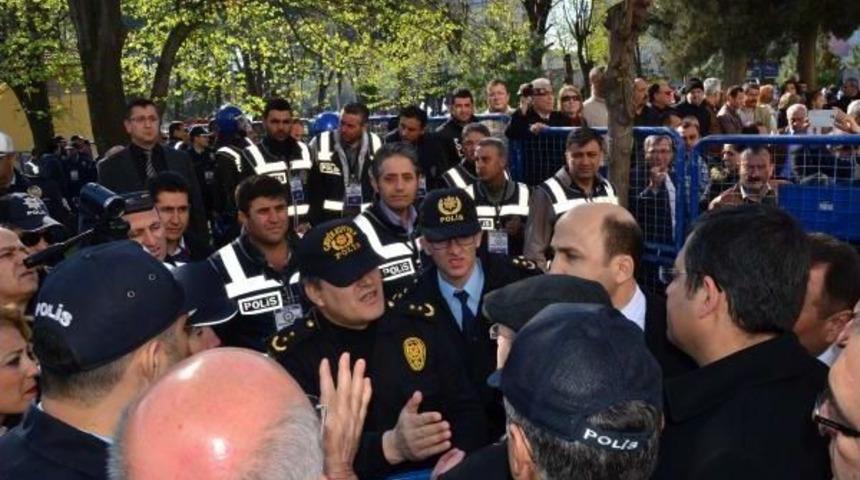 Soma'da 301 Madencinin Can Verdiği 45 Sanıklı Dava, Akhisar'da Başladı (2)