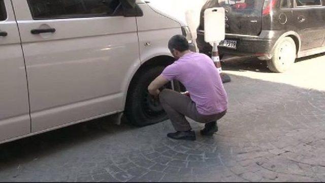 İstanbul'un Lastik Patlatma Timleri