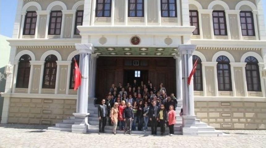 Seka Devlet Hastanesi &Ccedil;alışanları Gez-g&ouml;r İle Kenti Tanıdı