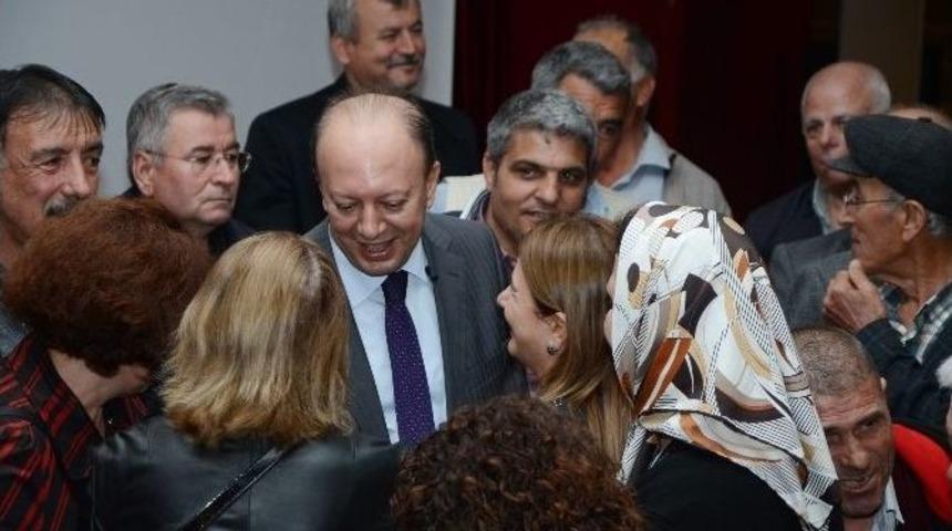 Prof. Dr. Okutan, Manavgat&rsquo;ta Vatandaşlara Kalp Hastalığı Hakkında Bilgi Verdi