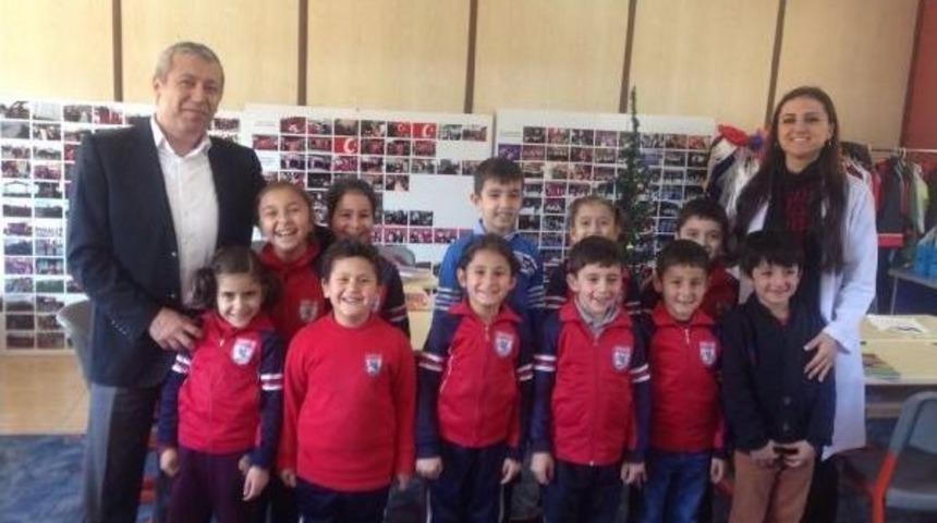 Ahşap Oyuncaklar &Ccedil;ocukları Sevindirdi