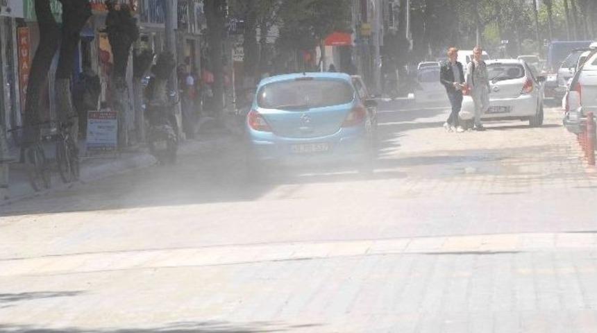 Fethiye Caddeleri Toz Duman