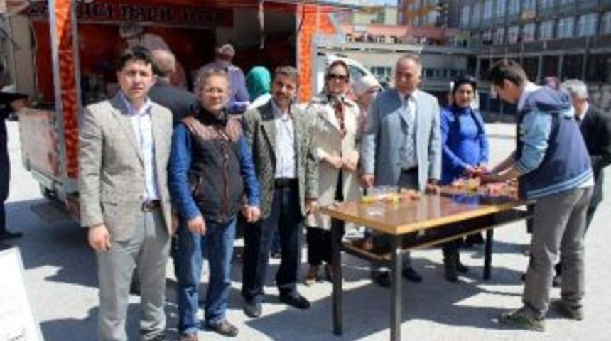 Bin Kişiye Lokma İkramı