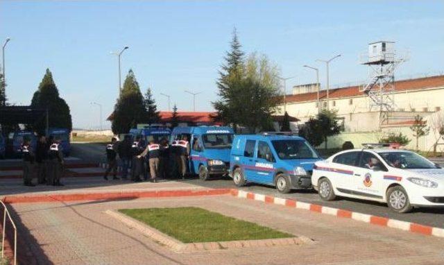 Kırklareli'nde Insan Kaçakçılığı Operasyonu; 11 Gözaltı