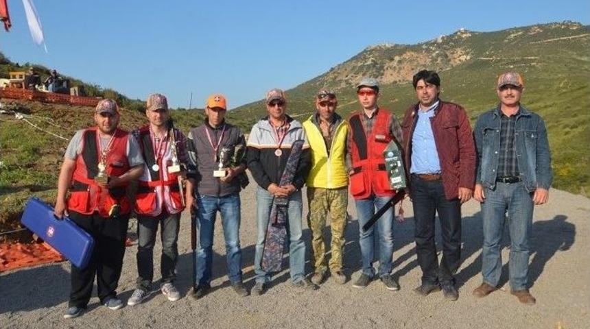 Avcı Ve Atıcılar Fo&ccedil;a&rsquo;da Yarıştı