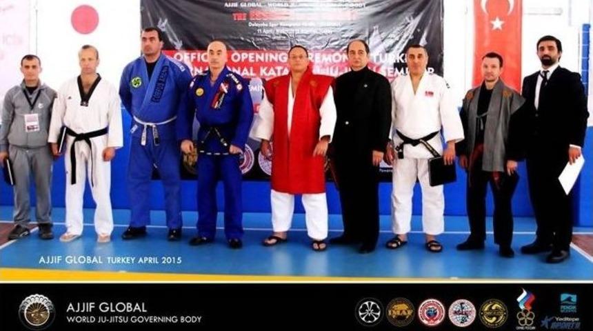 Ajjıf Artık Resmen T&uuml;rkiye De