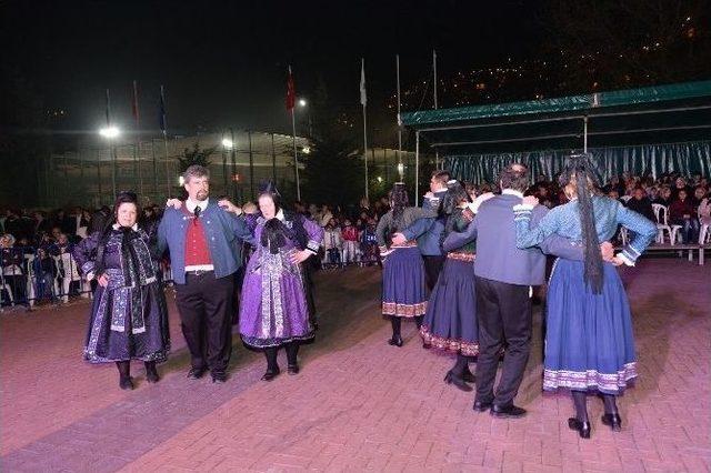 Yabancı Konuklar Şenliklere Renk Kattı 1