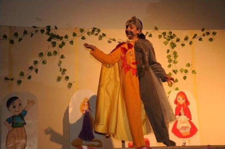 Bafra’da Ortaokullar Arası Masal Yarışması Finali Yapıldı G1