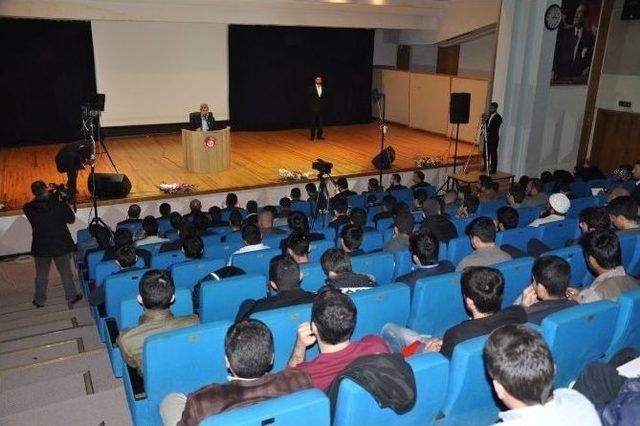 İzmir’de ‘medeniyetlerin Farkı’ Konferansı